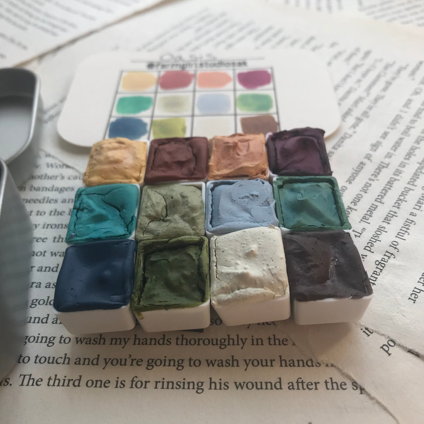 Close Up of Oasis Watercolors