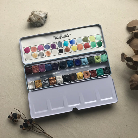 Deluxe Watercolor Tin - Wild Alaska