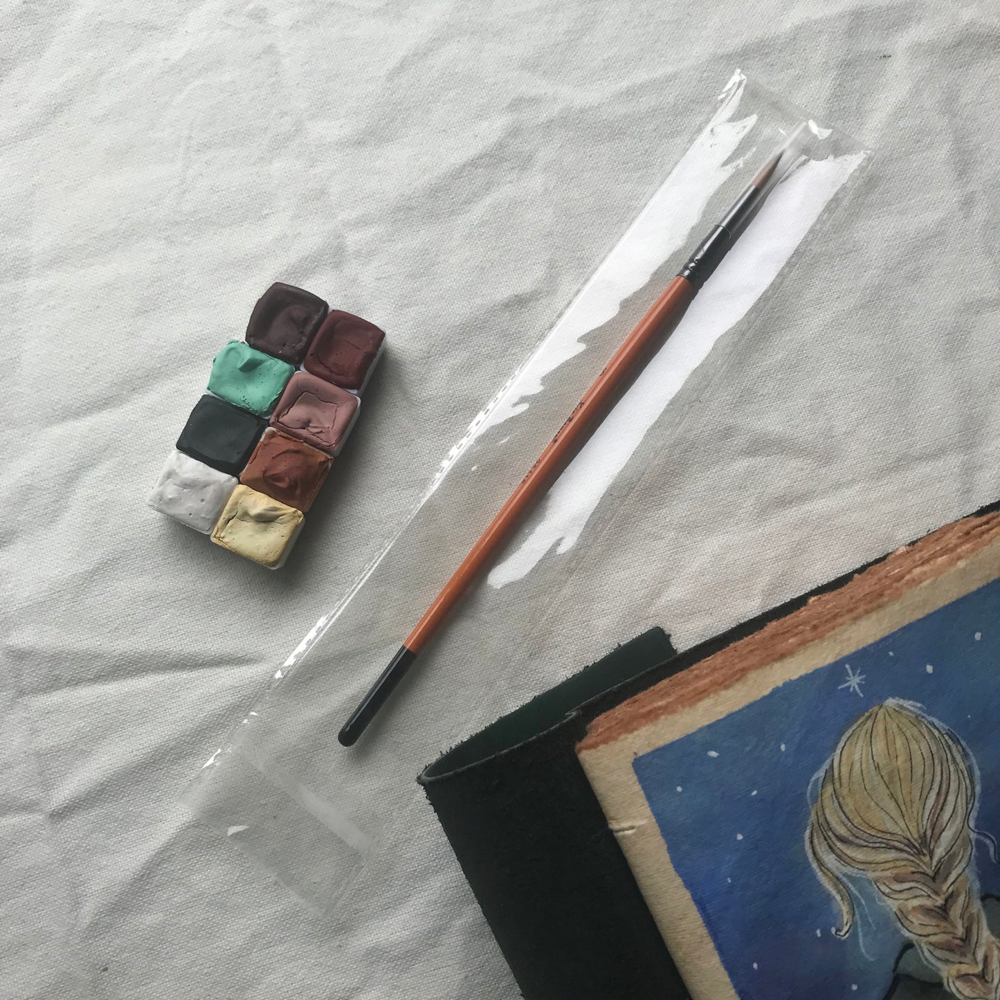 Watercolor Brush with Nylon Hair & Birch Wood Handle